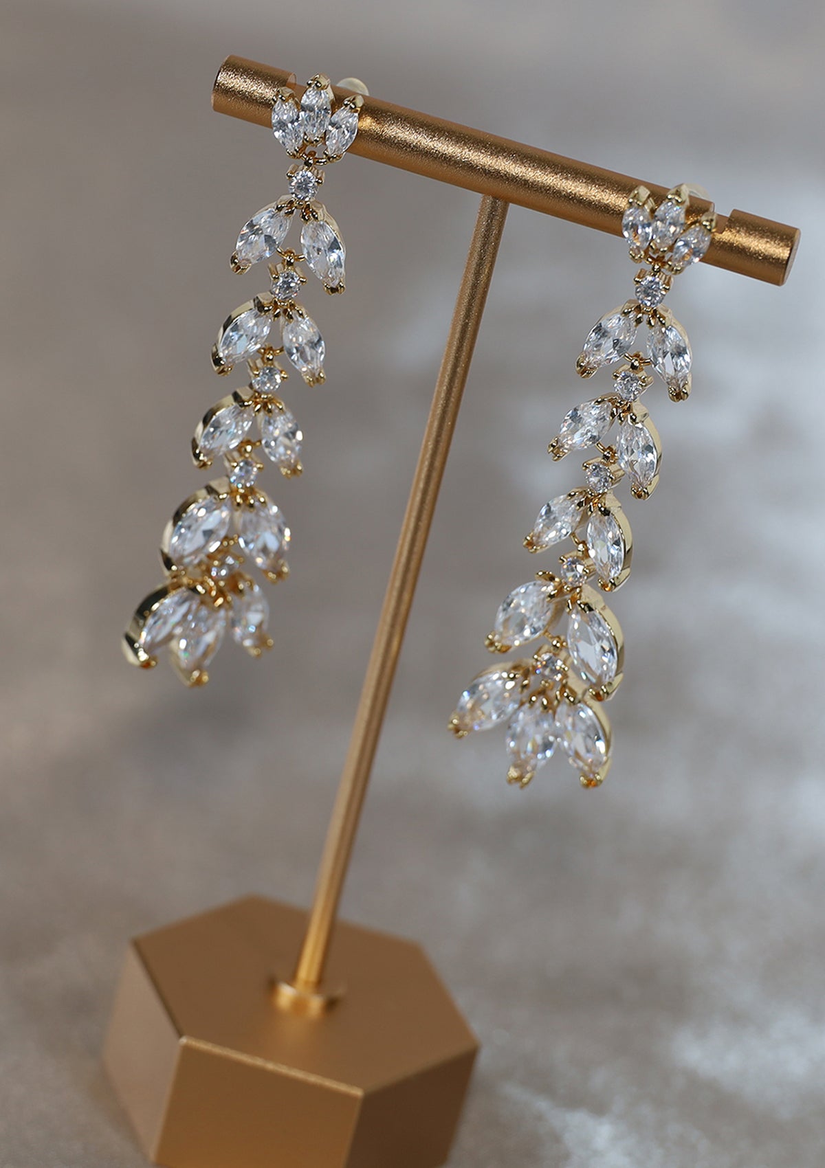 LONG LEAF CRYSTAL ZIRCON EARRINGS