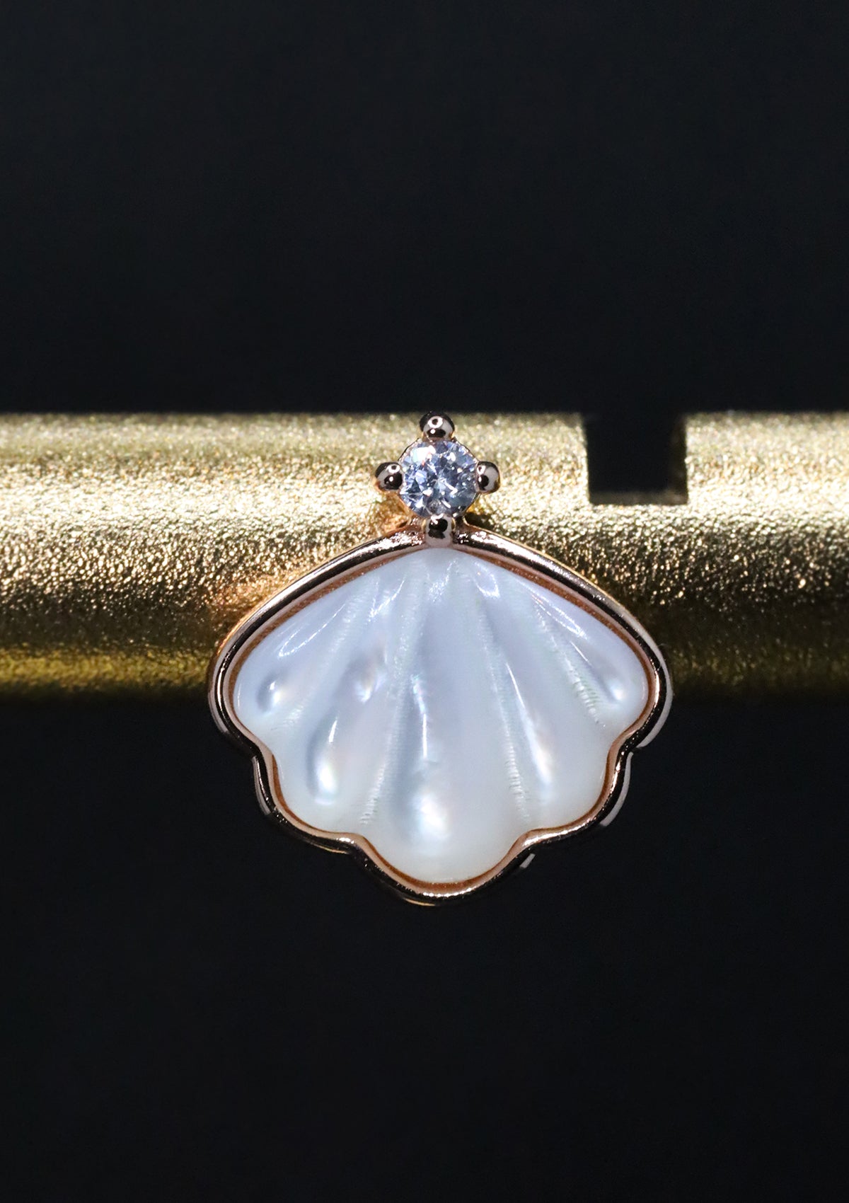 S925 PEARL SHELLFISH ROSEGOLD EARRINGS