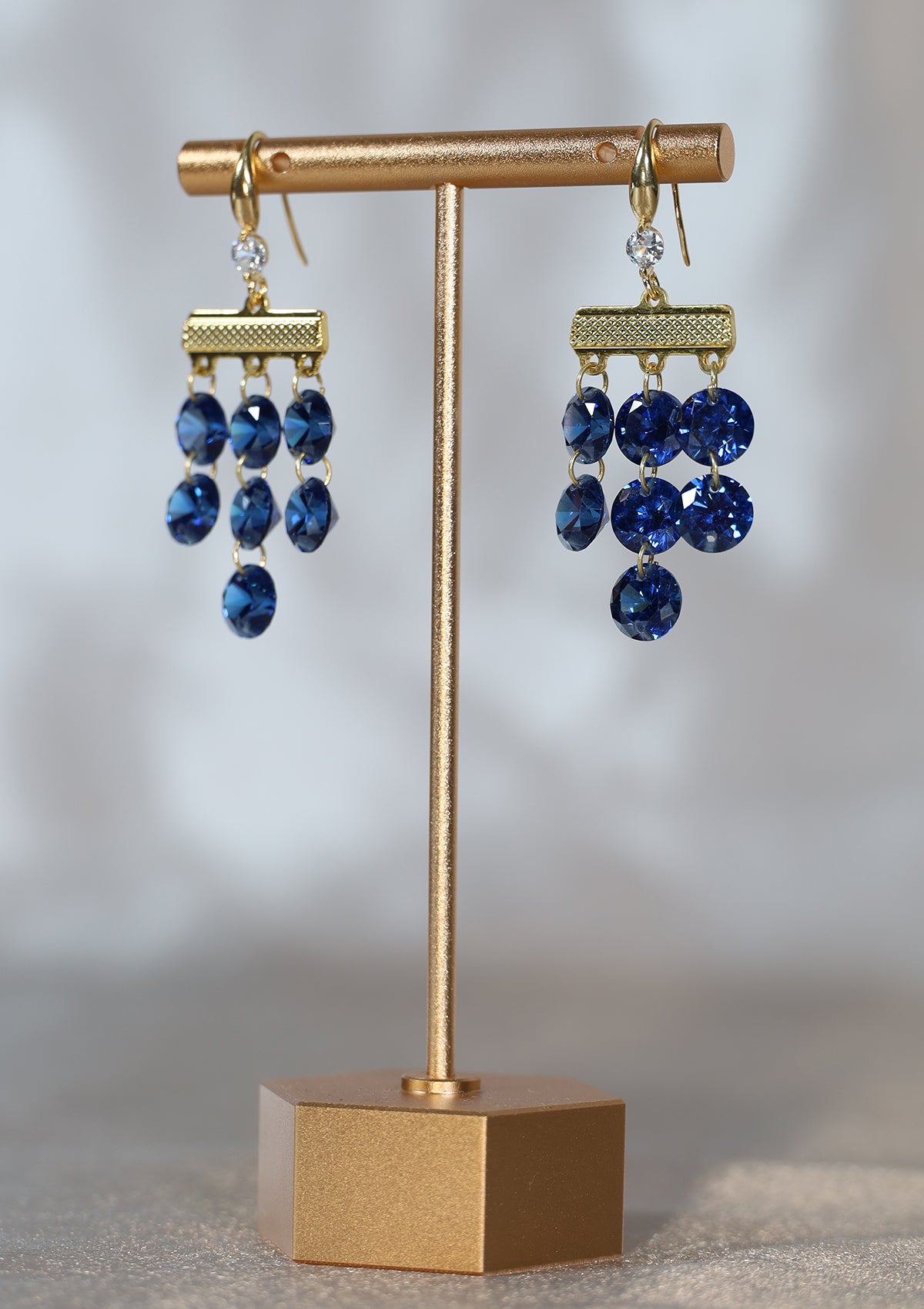 BLUE CRYSTAL DANGLE ZIRCON EARRINGS