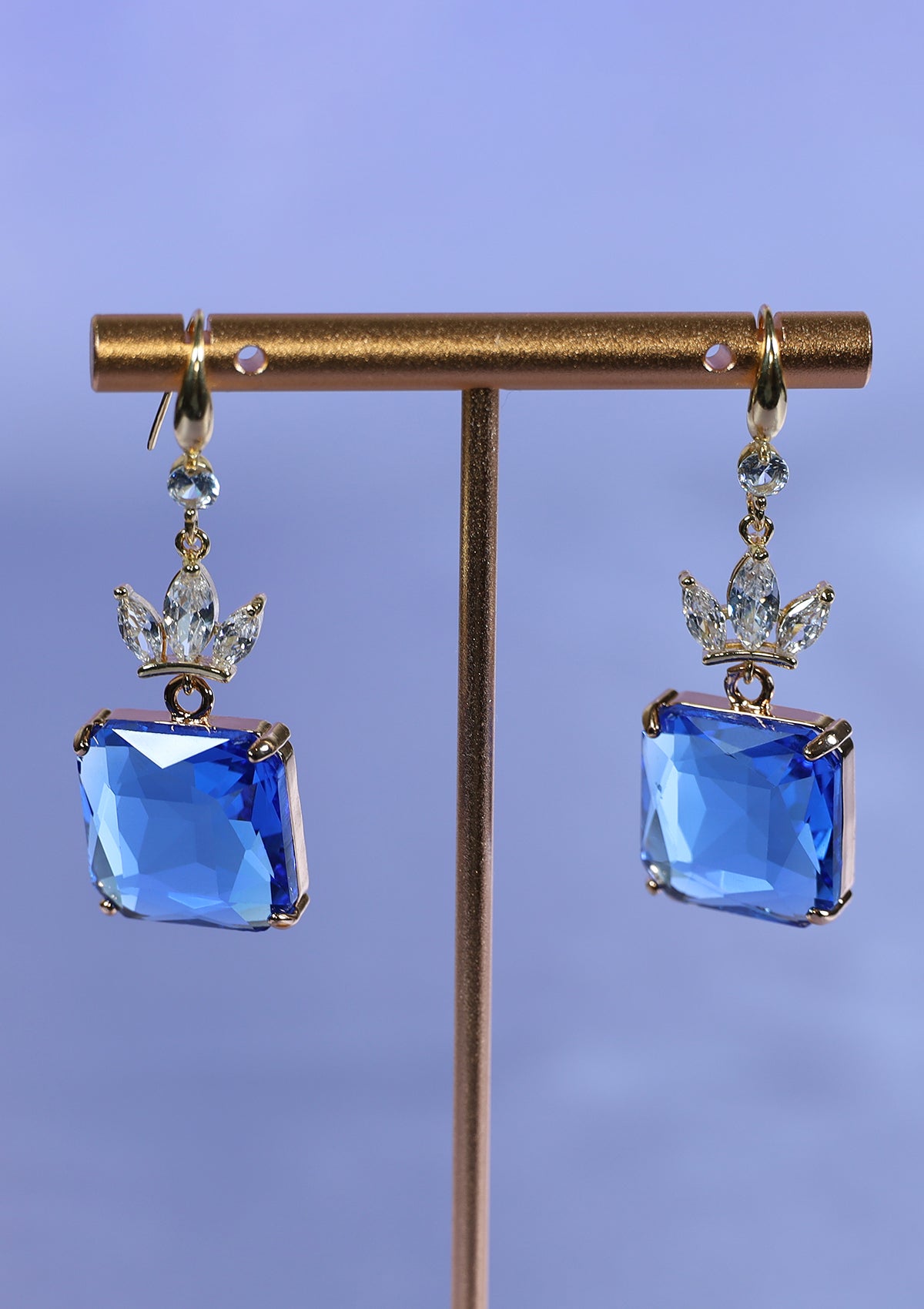 DEEP BLUE CROWN ZIRCON EARRINGS