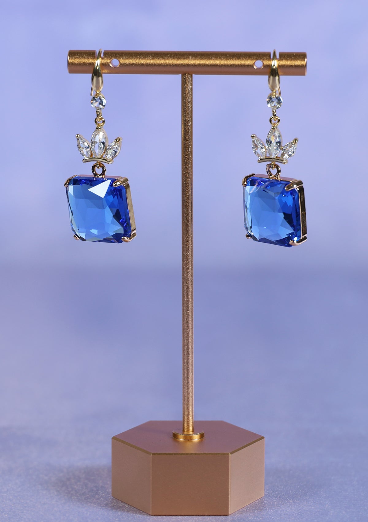 DEEP BLUE CROWN ZIRCON EARRINGS