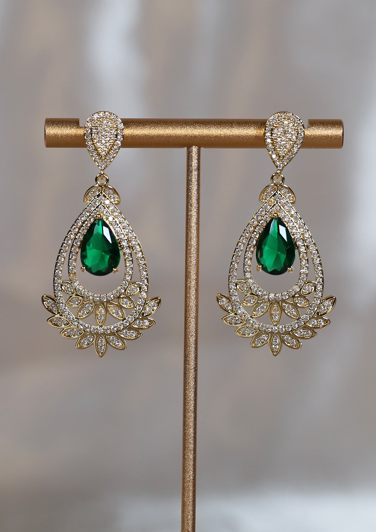 EMERALD GOLD ZIRCON EARRINGS