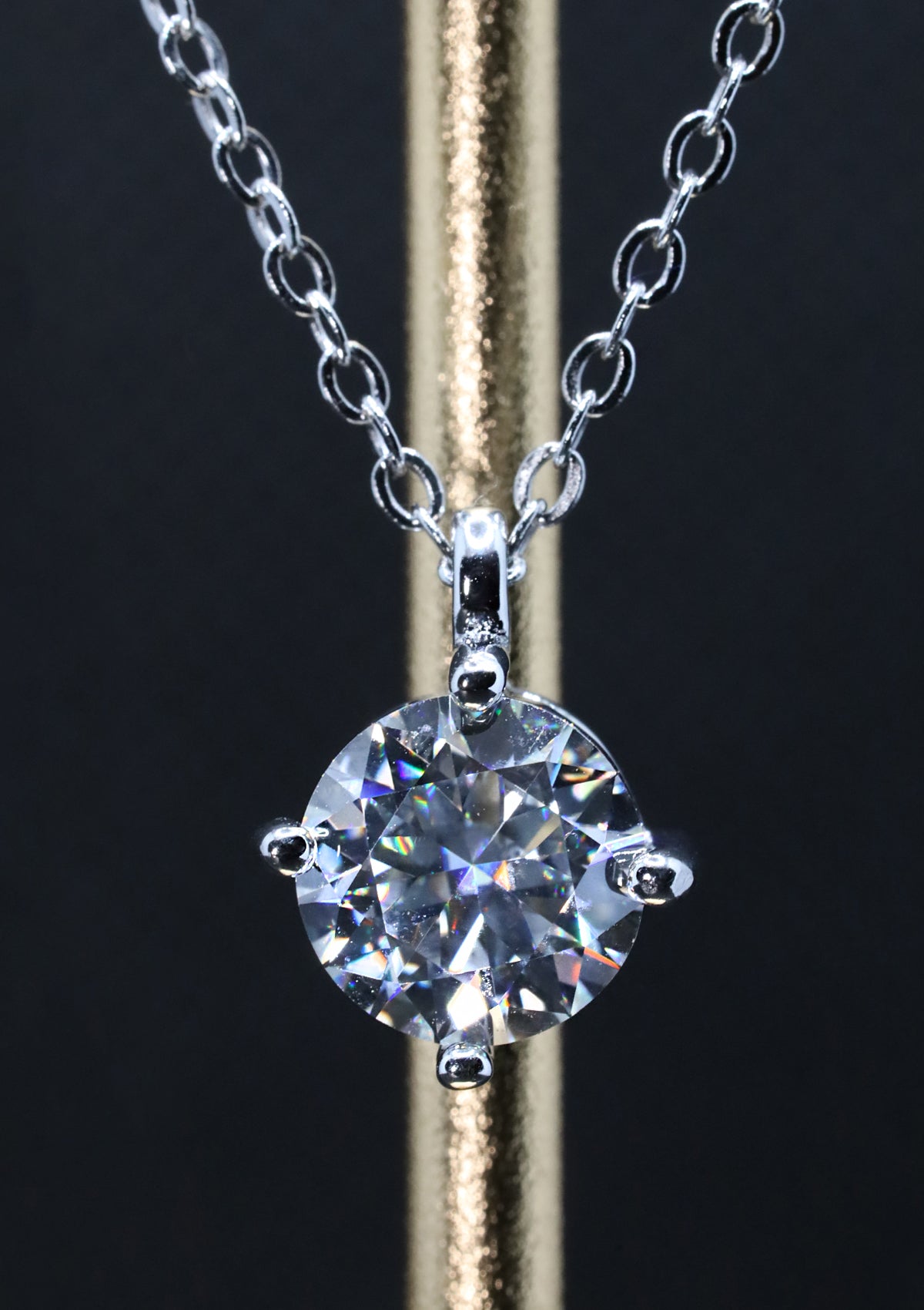 1CT MOISSANITE FOURCLAW STERLING SILVER NECKLACE