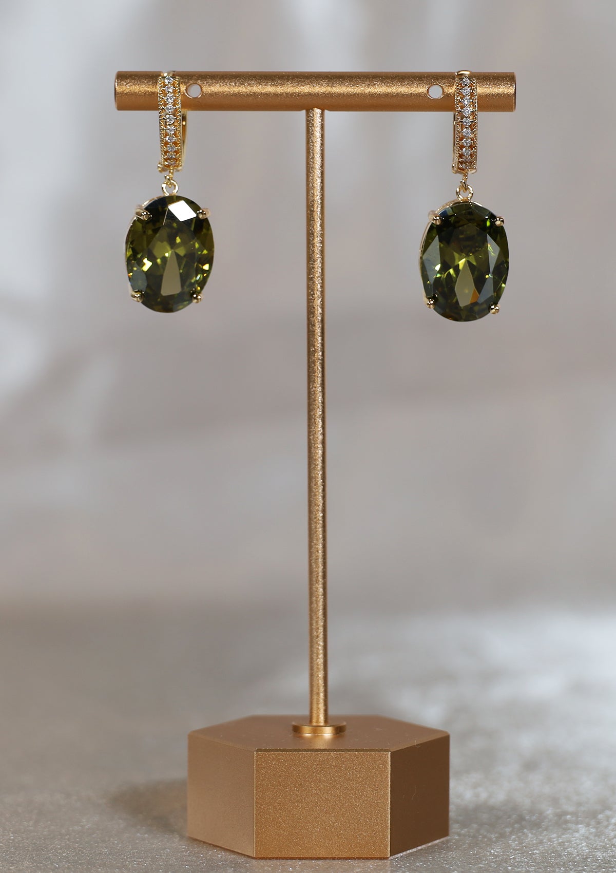 OLIVE DANGLE ZIRCON EARRINGS