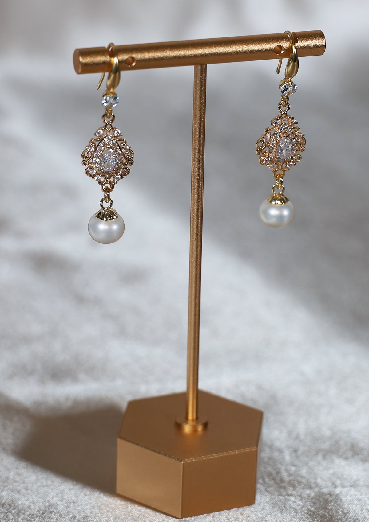 SUN FRESHWATER PEARL ZIRCON EARRINGS